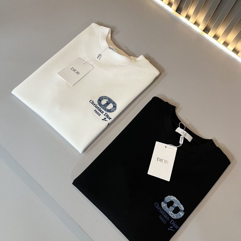 chr1st1an D10r t-shirts